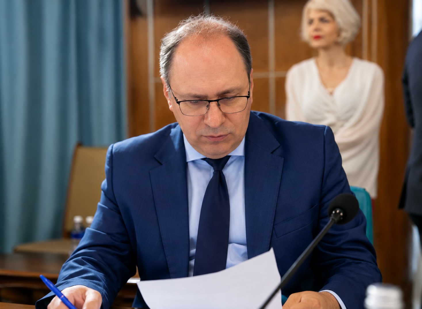 Mihai Dimian susține reducerea normei didactice pentru profesorii cu peste 25 de ani vechime și gradul I la 18 ore, din anul școlar viitor: Este o măsură fezabilă. Costul este de până la 1 miliard de lei