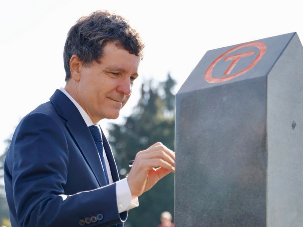 Nicușor Dan: Primul lucru pe care trebuie să-l facem este să corectăm dezechilibrul pe educație între urban și rural / E nevoie de bani pentru a stimula profesorii să lucreze la sat