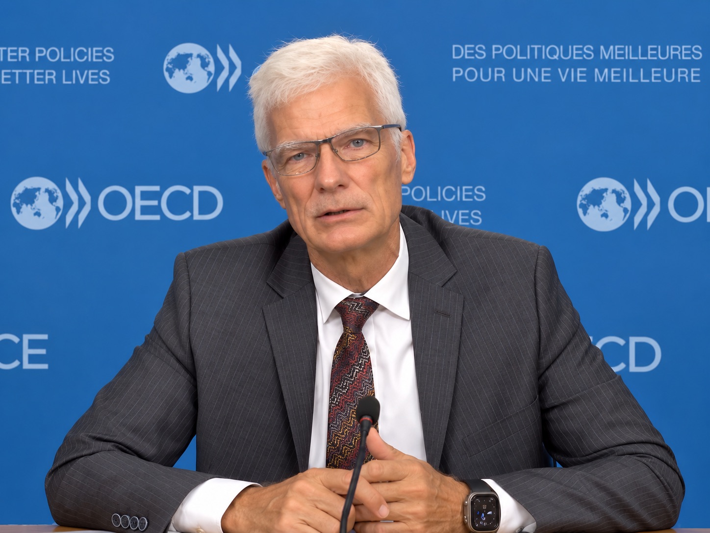 EXCLUSIV Andreas Schleicher, fondatorul PISA, avertisment despre rezultatele României la PISA 2025: Adevăratul test al unui sistem de educație nu este dacă poate crea câteva școli de excelență, aproape orice țară poate face asta. Adevăratul test este dacă o țară poate crea excelență la scară largă – VIDEO